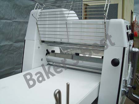 NEW BAKER'S BEST TABLE TOP REVERSIBLE SHEETER MODEL SFB 500 X 710 (2)
